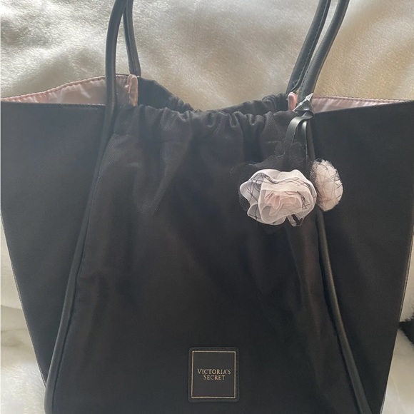 SOLD 🎉HP🎉 Victoria’s Secret Tote Bag Noir Black Shoulder Bag Tulle Satin NWT - Picture 3 of 8